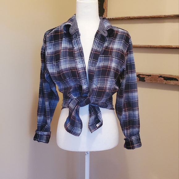 Weatherproof Tops - 4/$20 Weatherproof Original Blue Plaid Button Up Shirt Sz M